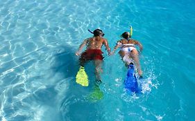 Windsong Resort Turks